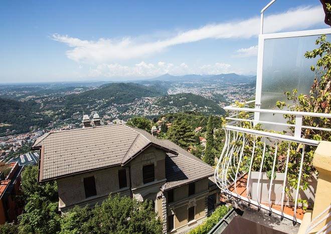 Hotel vista lago brunate