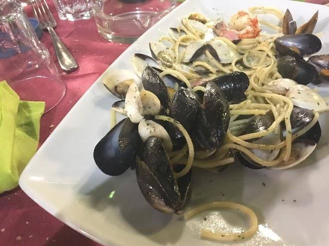 Trattoria Laghee Con Alloggio Image