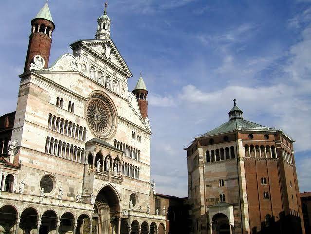 Hotel astoria cremona