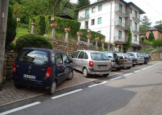 Albergo alpino hotel a 3 stelle con ristorante di piatti tipici