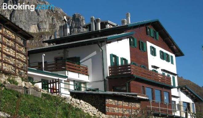 Rifugio soldanella di taramelli mauro