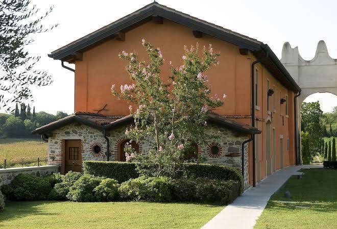 Relais Corte Cavalli Image