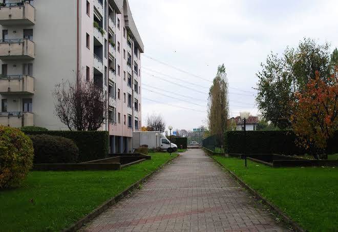 Bnbook Metropolitan Expo Flat 2 Image