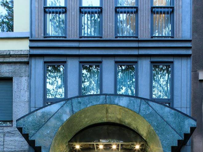 Hotel capitol