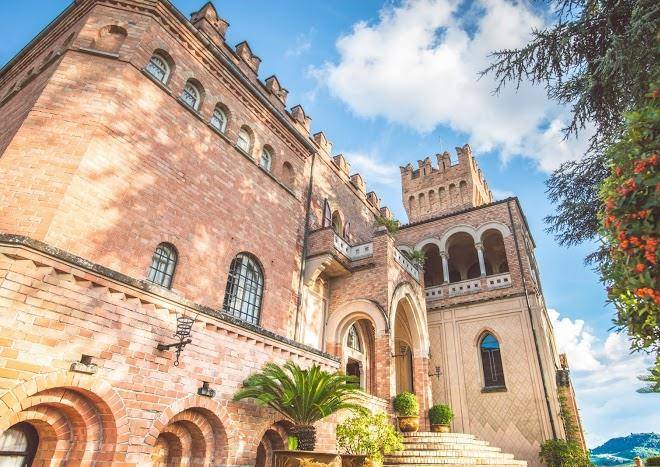 Castello di mornico losana