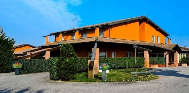 M hotel don carlo