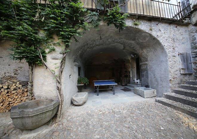 Palazzo Guicciardi E Il Granaio Dimora Storica Image