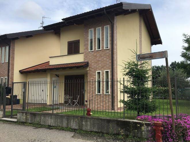 Le quattro stelle affittacamere foresteria lombarda