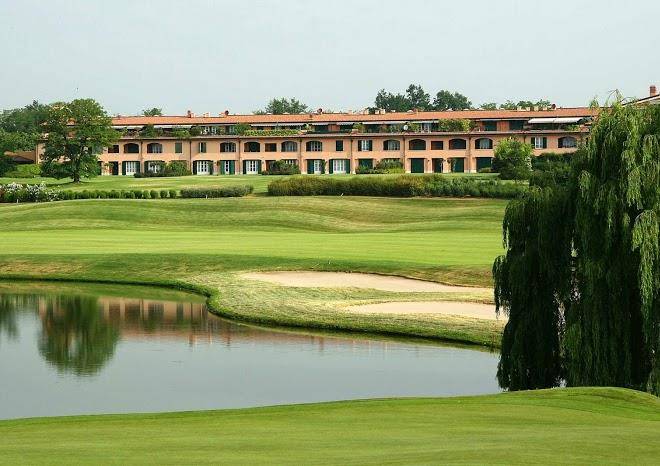 Le robinie golf club & resort