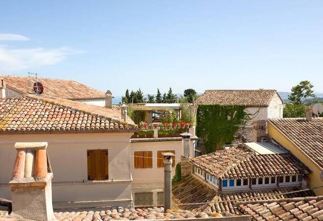 Il vicolo relais sirolo b&b