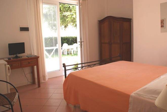 La buganvillea affittacamere dove dormire a numana