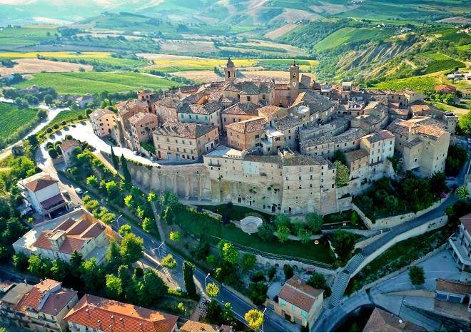 Fiorano cantina biologica e agriturismo marche