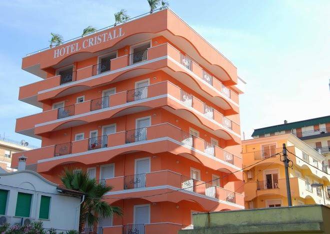 Hotel Cristall Image