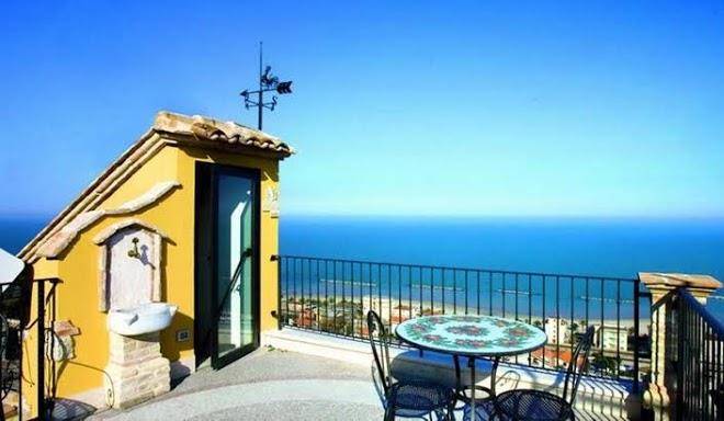 La torretta sul borgo