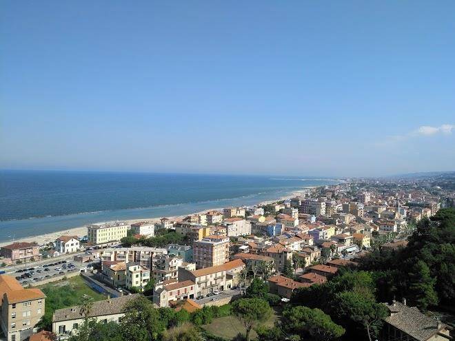 Tre finestre sul mare b&b