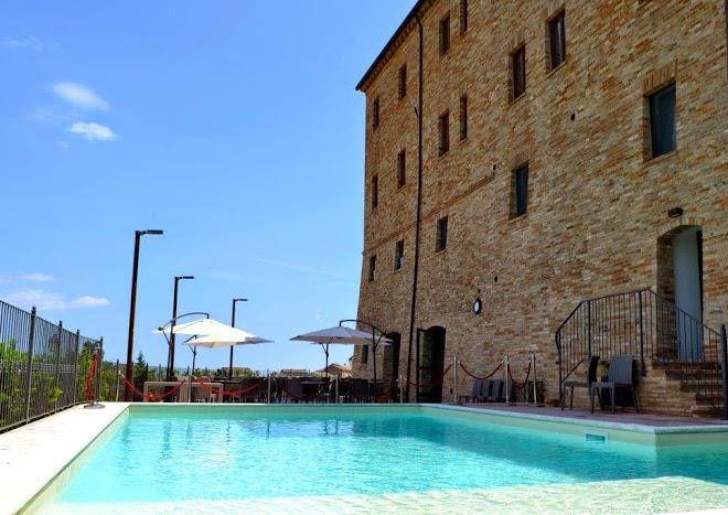 Palazzo riccucci resort montappone