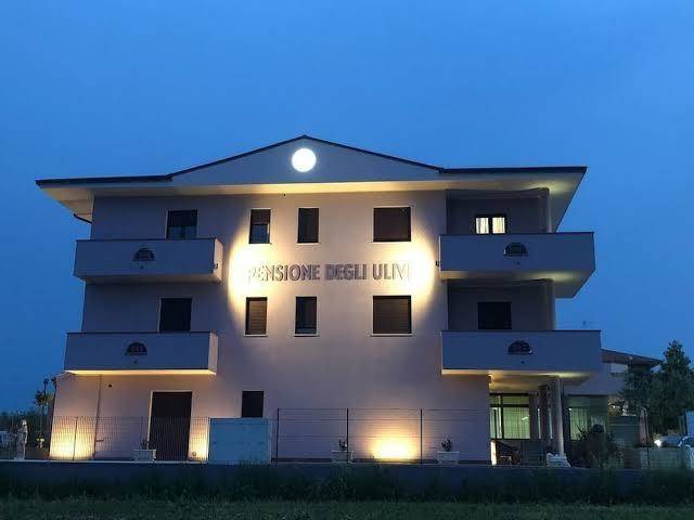 Pensione degli ulivi da jallore'