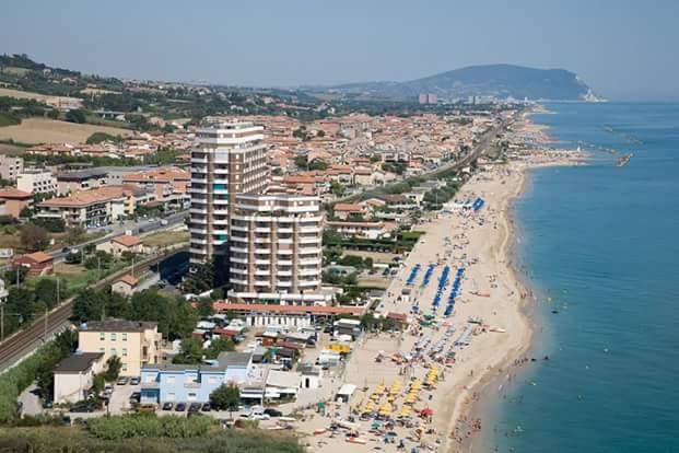 B&b ines