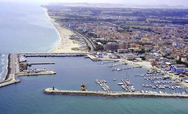 Hotel aquamarina