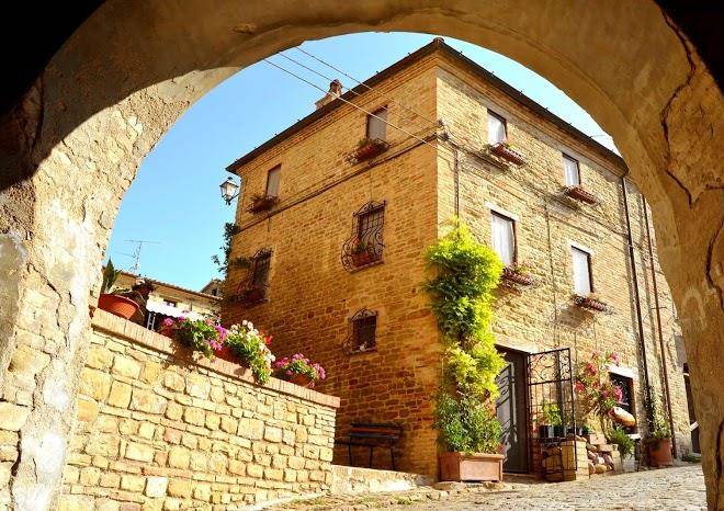Al castello di montalfoglio