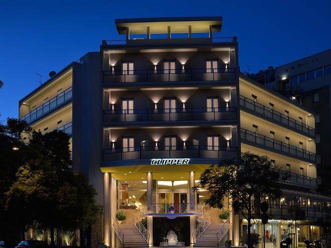Hotel clipper