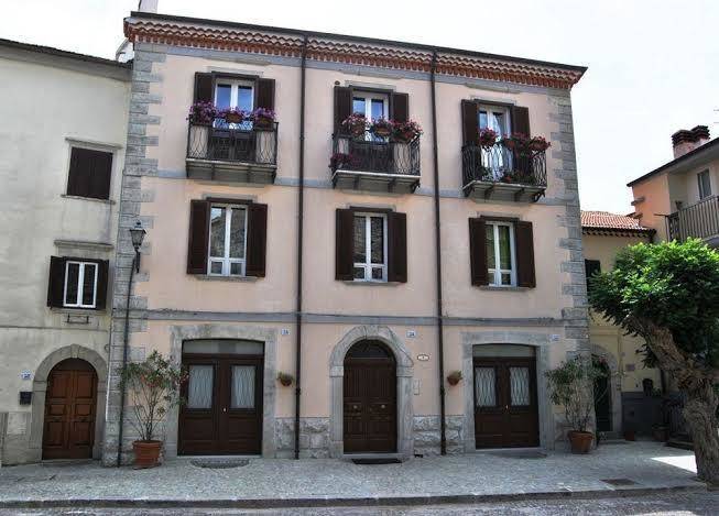Borgo san pietro