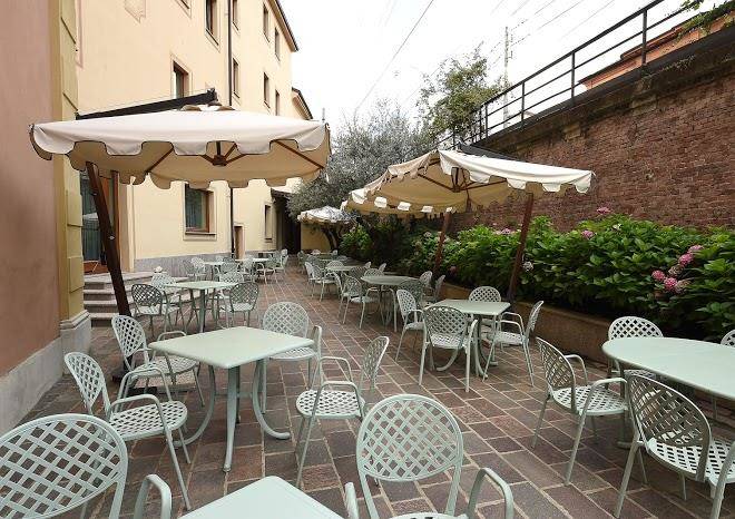 Hotel acqui