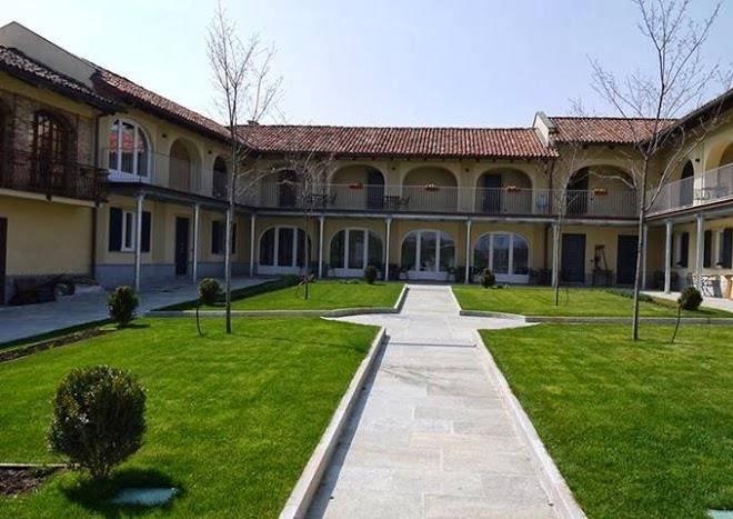 Agriturismo cascina varie