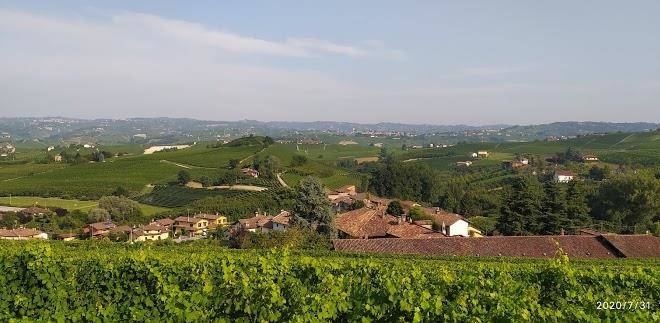Bb tra monti e vigne
