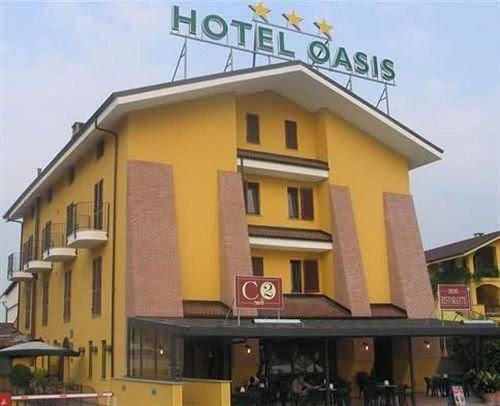 Oasis hotel