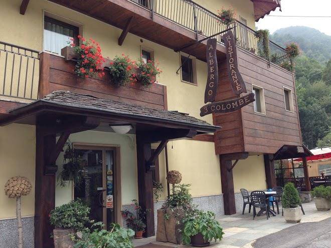 Tre colombe