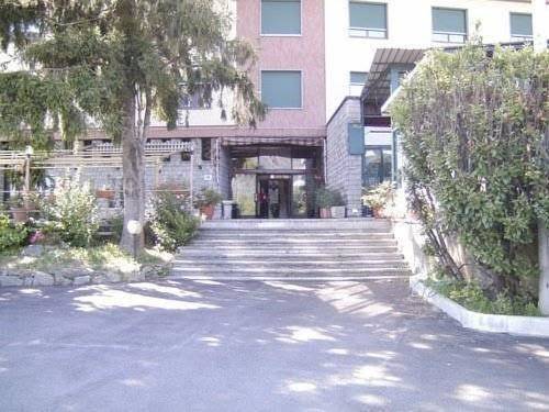 Hotel garden