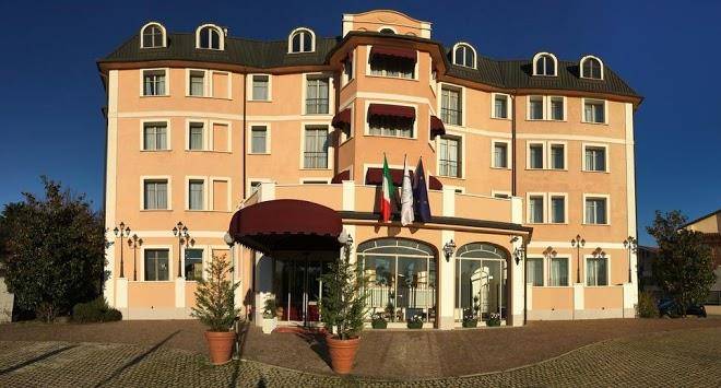 Green hotel