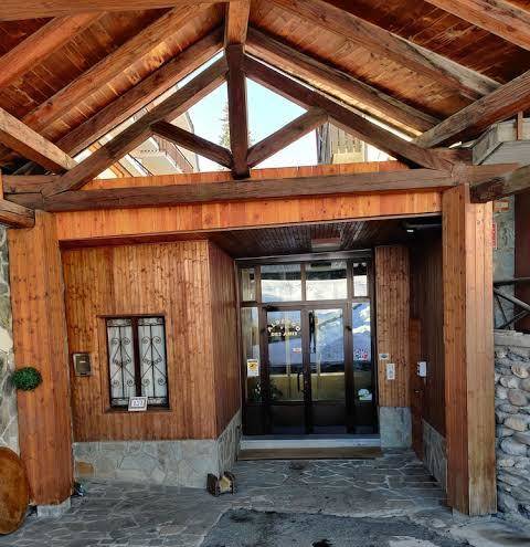 Hotel Des Amis Image