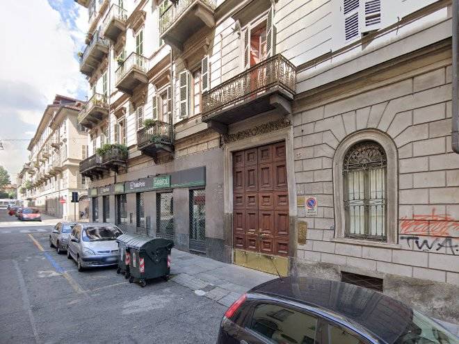 Secret Gem & Central Image