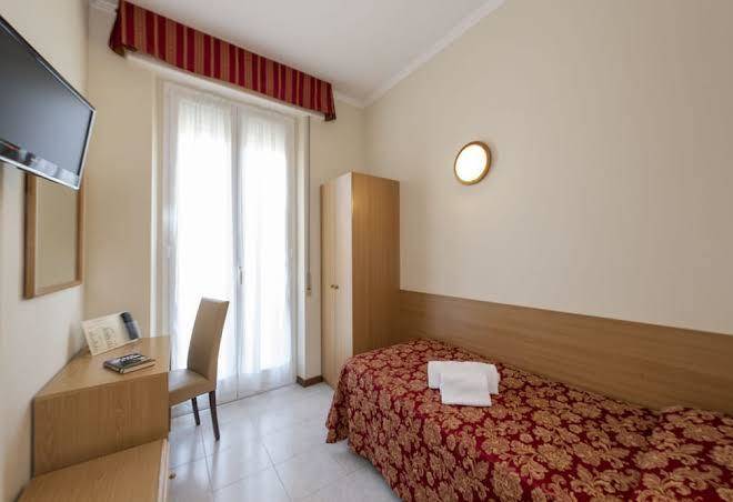 Hotel boston stresa