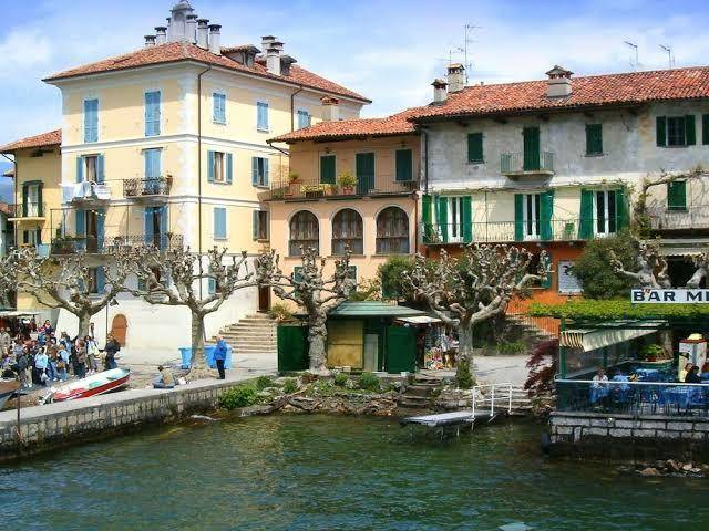 Only 10 metres from the shores of lake maggiore