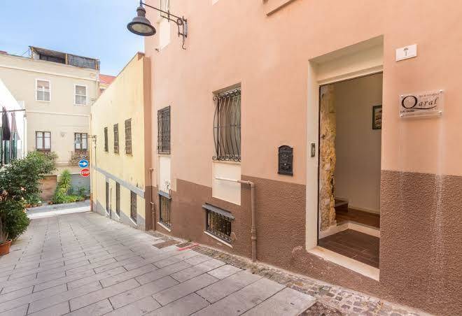 Bed and breakfast qaral