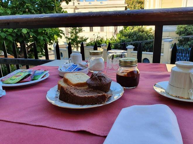 Camere Dei Buoni E Cattivi Image