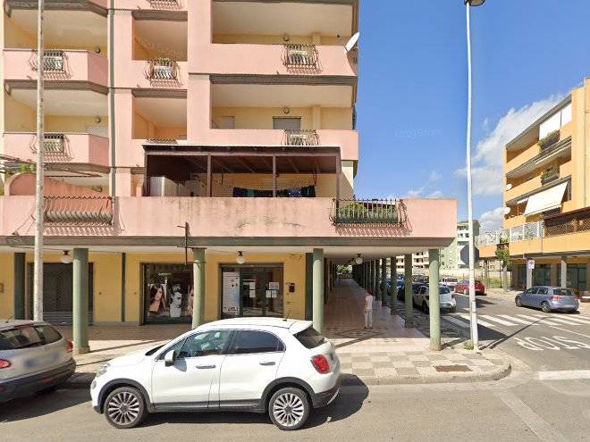 Stylish apt three mins from poetto