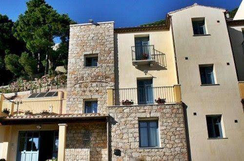 Hotel bia maore