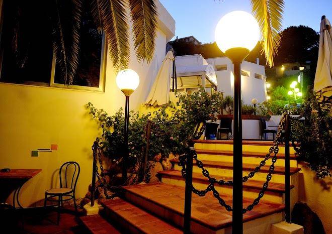 Hotel hr costa rei sul mare