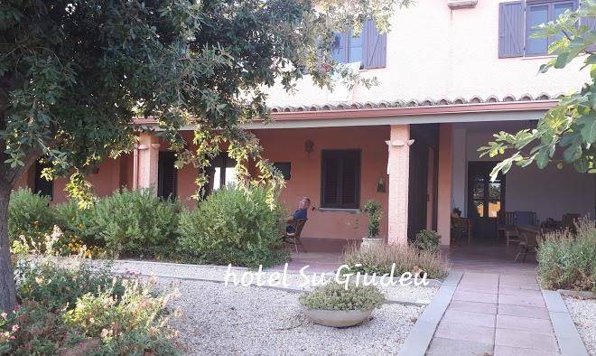 Hotel su giudeu