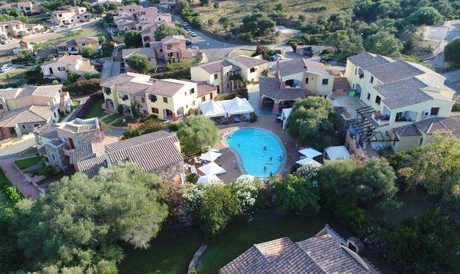 Albergo li troni