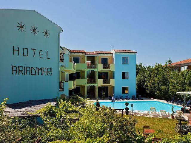 Hotel ariadimari