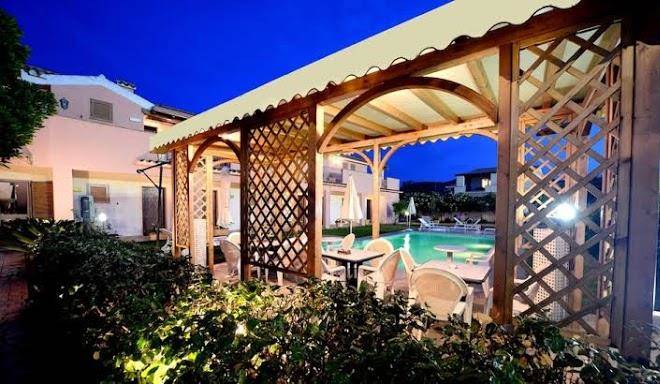 Hotel daniel porto istana beach