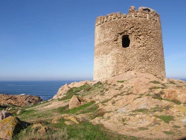 Isola rossa vacanze s a s