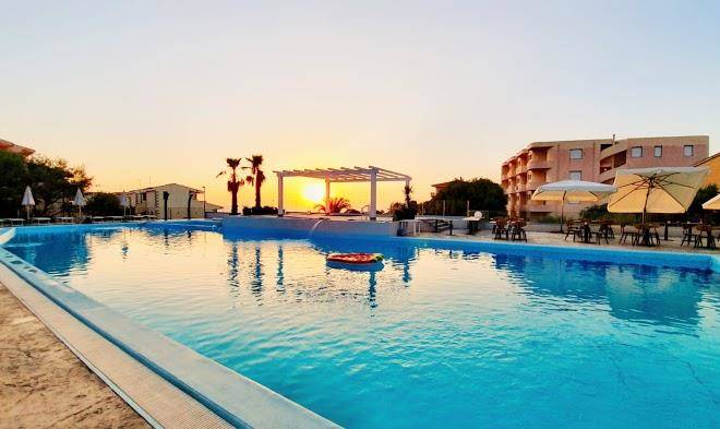 Residence pendrasardinia costa del turchese
