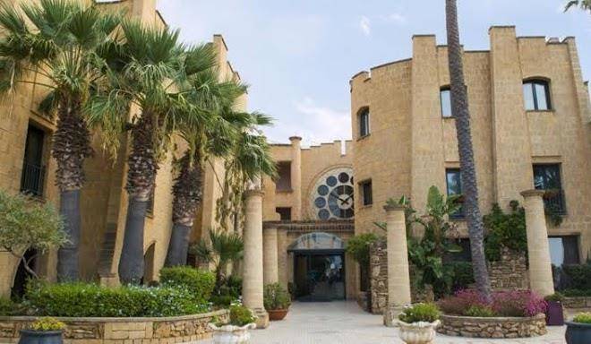 Grand hotel mose'