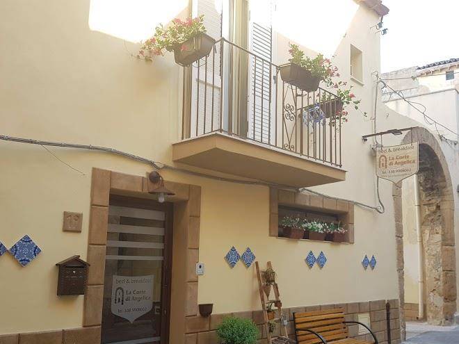 La corte di angelica b&b
